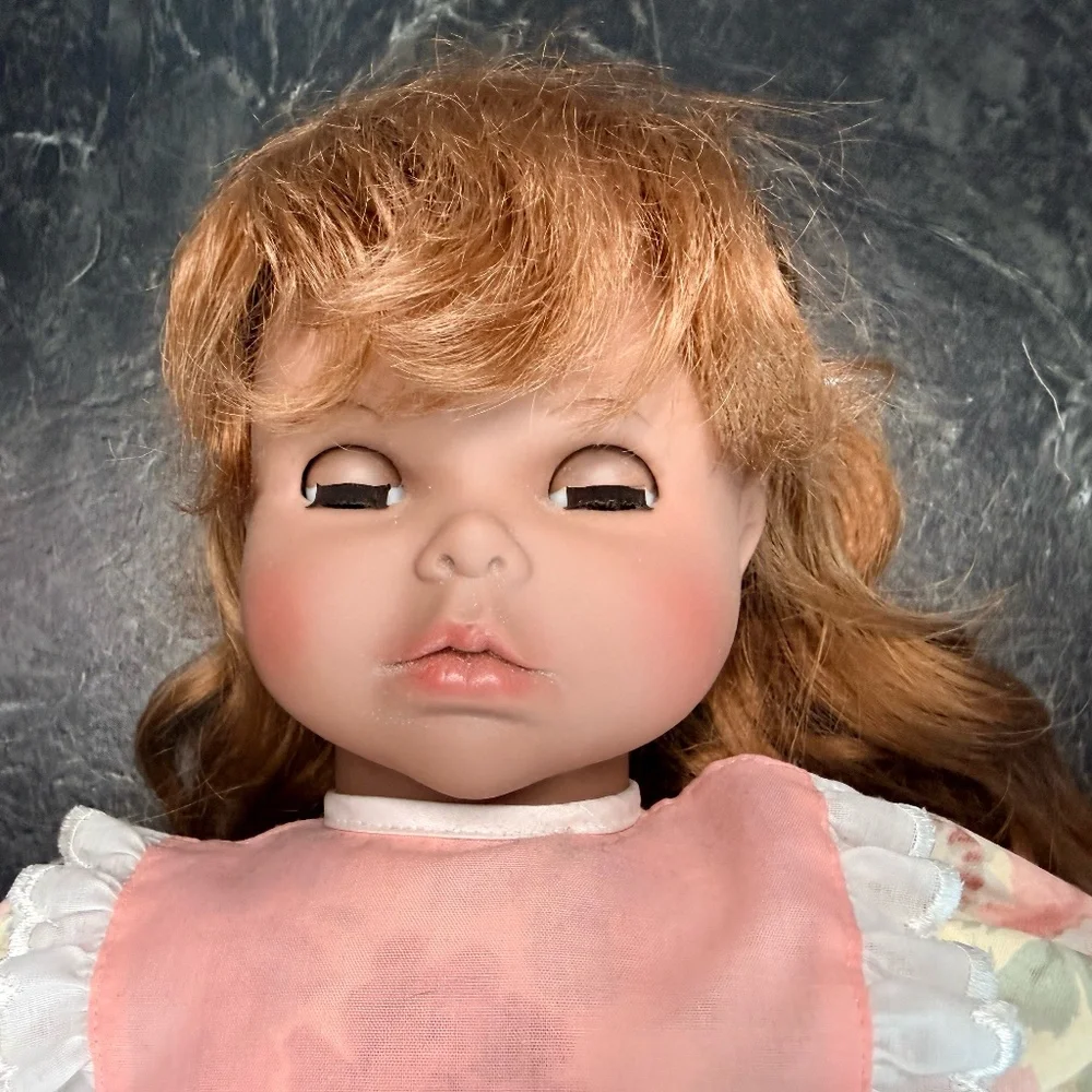 1992 LISSI BATZ “Lanie” Blinking Eye Doll